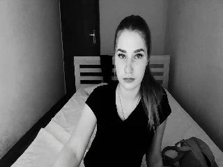 Sweet_Emmi_