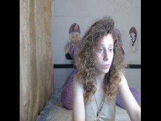 CurlyAmy