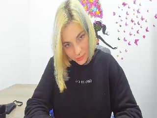 Holy_Dolly