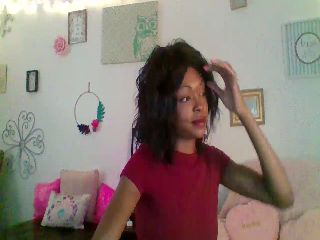 GirlNextD00r3