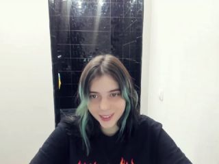 Mona__won