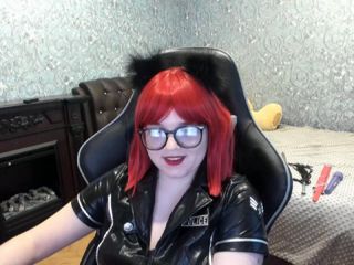 Cleo_Kiss