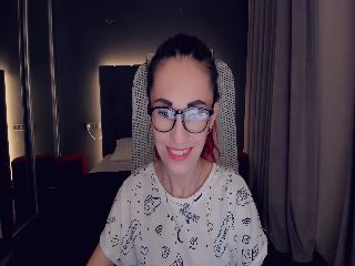ESTER_GLOSS