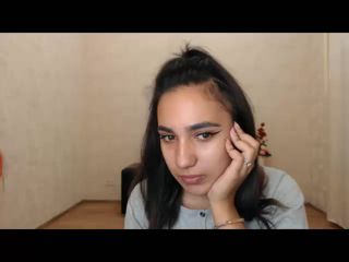 Holly_Dian