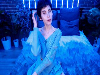 HelenPetite
