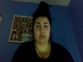 Latina_kisses