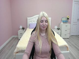 Adeline_X